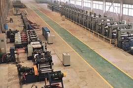 Main girder jointless automatic forming production line