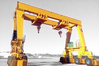 Rubber tyre gantry crane